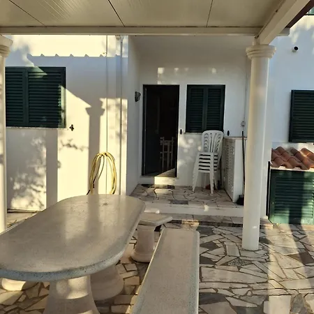 Great House By The Prázdninový dům