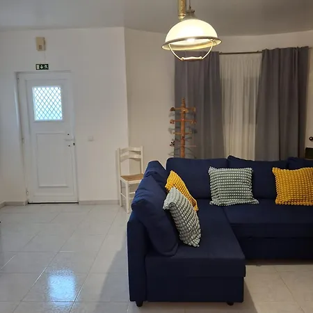 בית נופש Great House By The