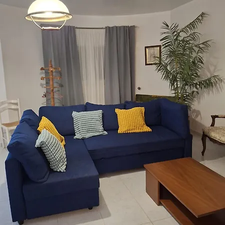 בית נופש Great House By The